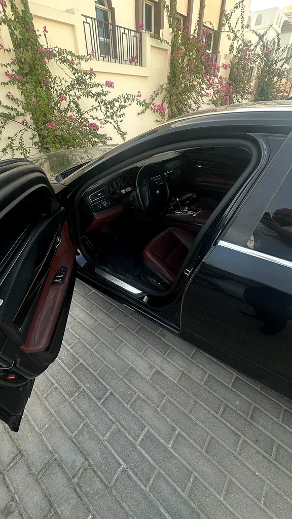 BMW 7 Series 2010